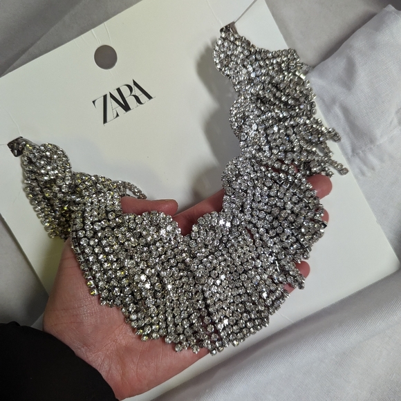 ZARA MAXI RHINESTONE JEWEL STATEMENT NECKLACE SILVER - Picture 9 of 9
